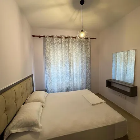 207a,diamond Two Bedroom Apartment *